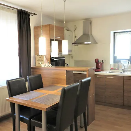 Apartament Central, In Vila - Romeo Si Julieta * Braşov